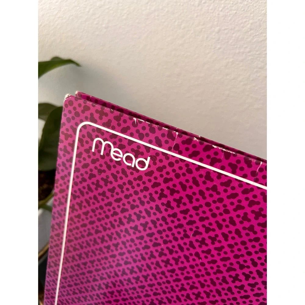 Vintage 1992 Mead Trapper Keeper Notebook Magenta Purple Geometric 80 Sheets
